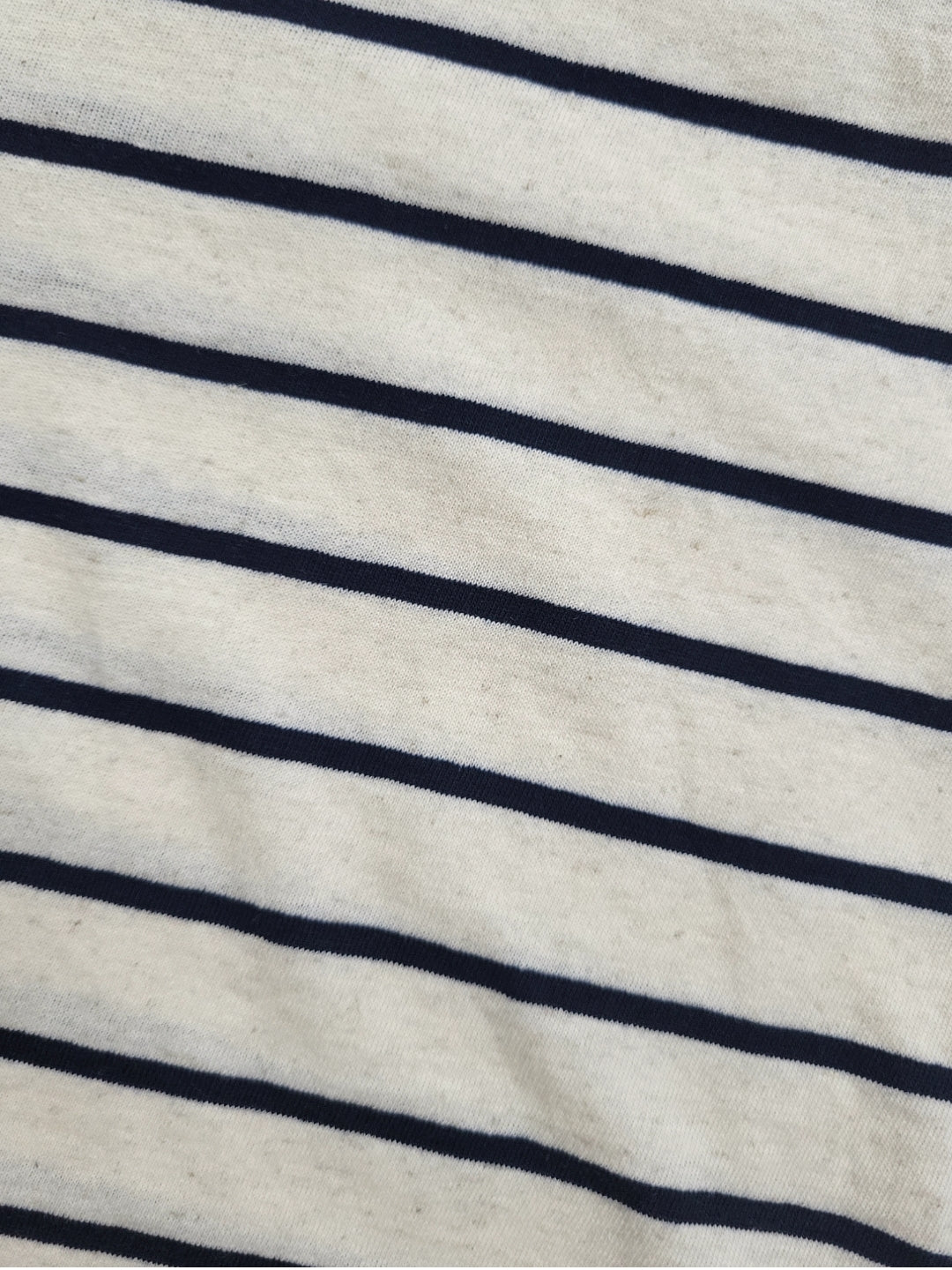 Remi Tee | Stripe on navy blue