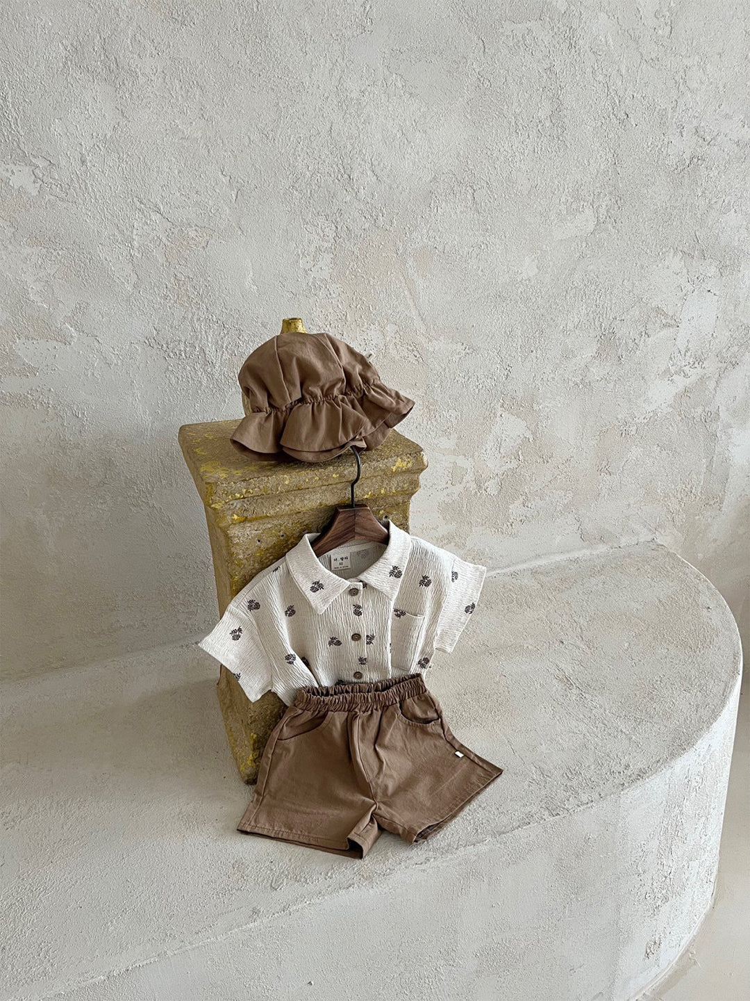 Gender Neutral Kids Oatmeal Aloha Shirt | Flower on cream