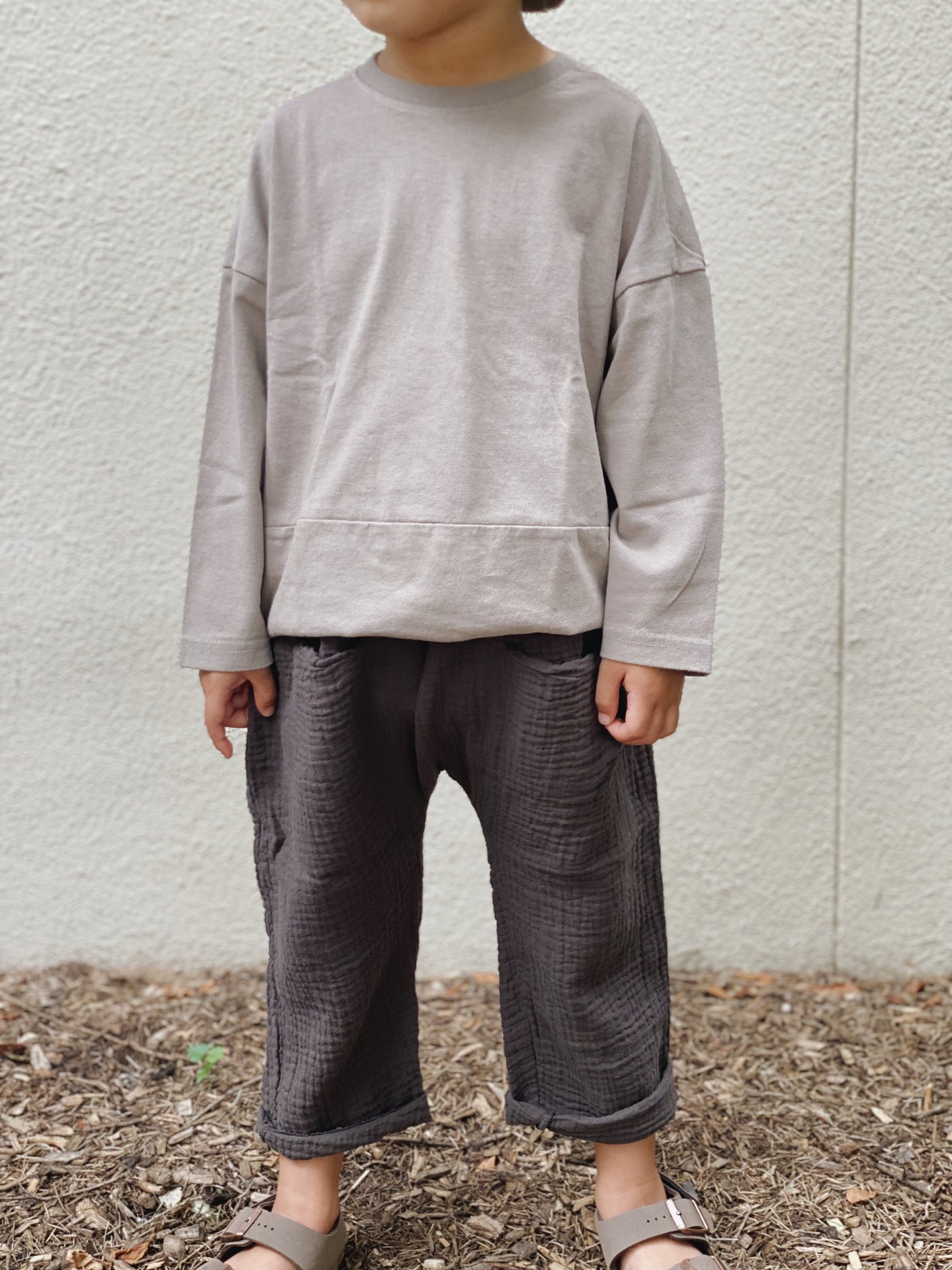 Pocket Cotton Gauze Pants  |  Charcoal